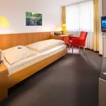 Vch Spenerhaus Frankfurt A 3*