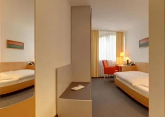 Vch Spenerhaus Frankfurt A فندق 3*