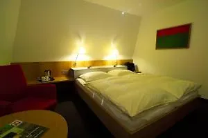 Vch Spenerhaus Frankfurt A فرانكفورت