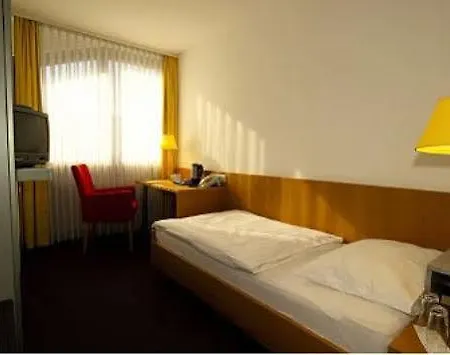 Vch Spenerhaus Frankfurt A Hotel 3*